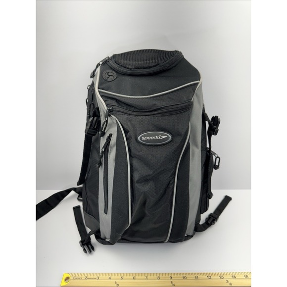 Speedo Sling Crossbody Sport Backpack Bag Black Multiple Compartments - Picture 12 of 16